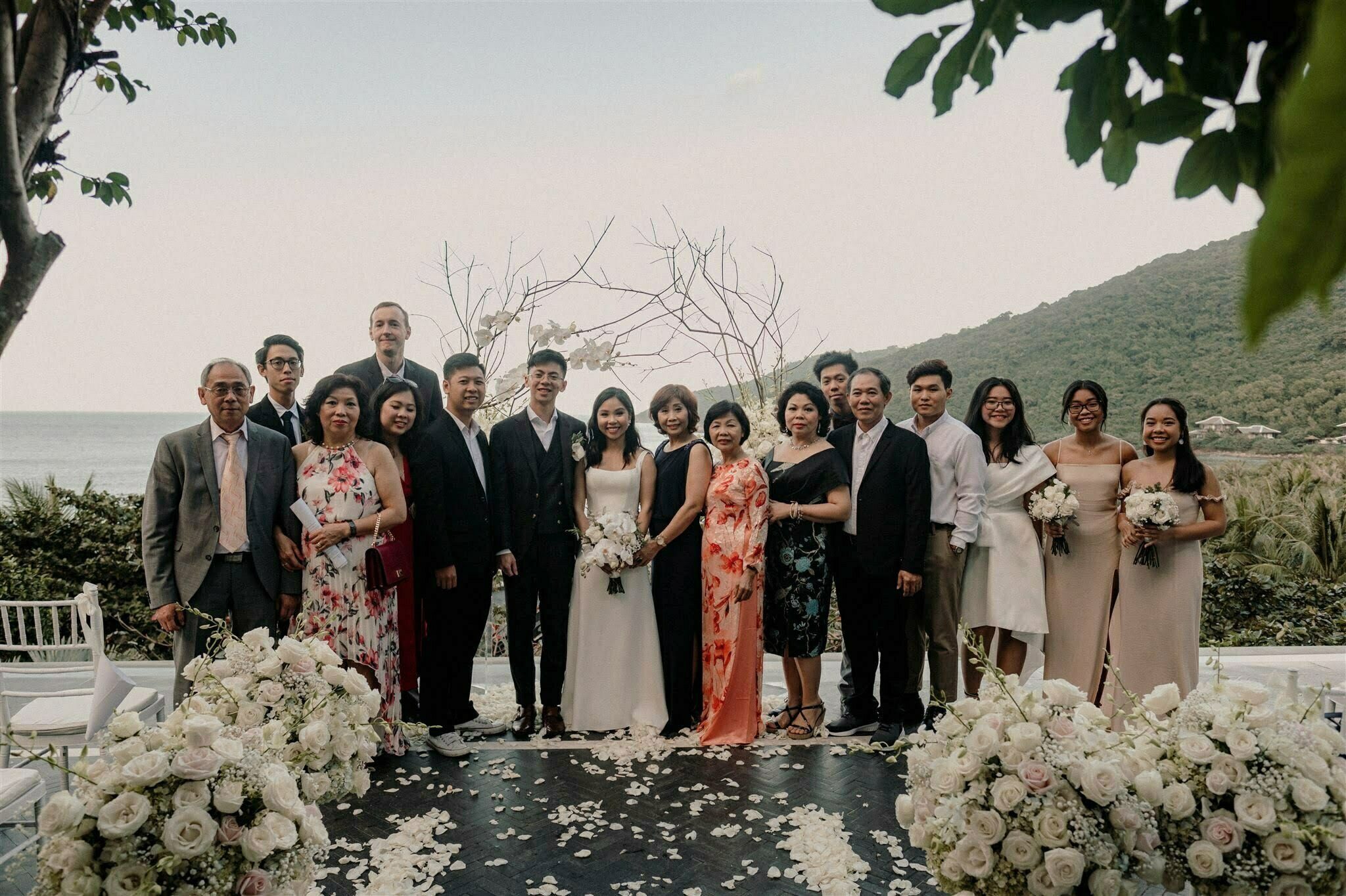 BaoViJohn DaNang Wedding HQ 220 websize - The Planners