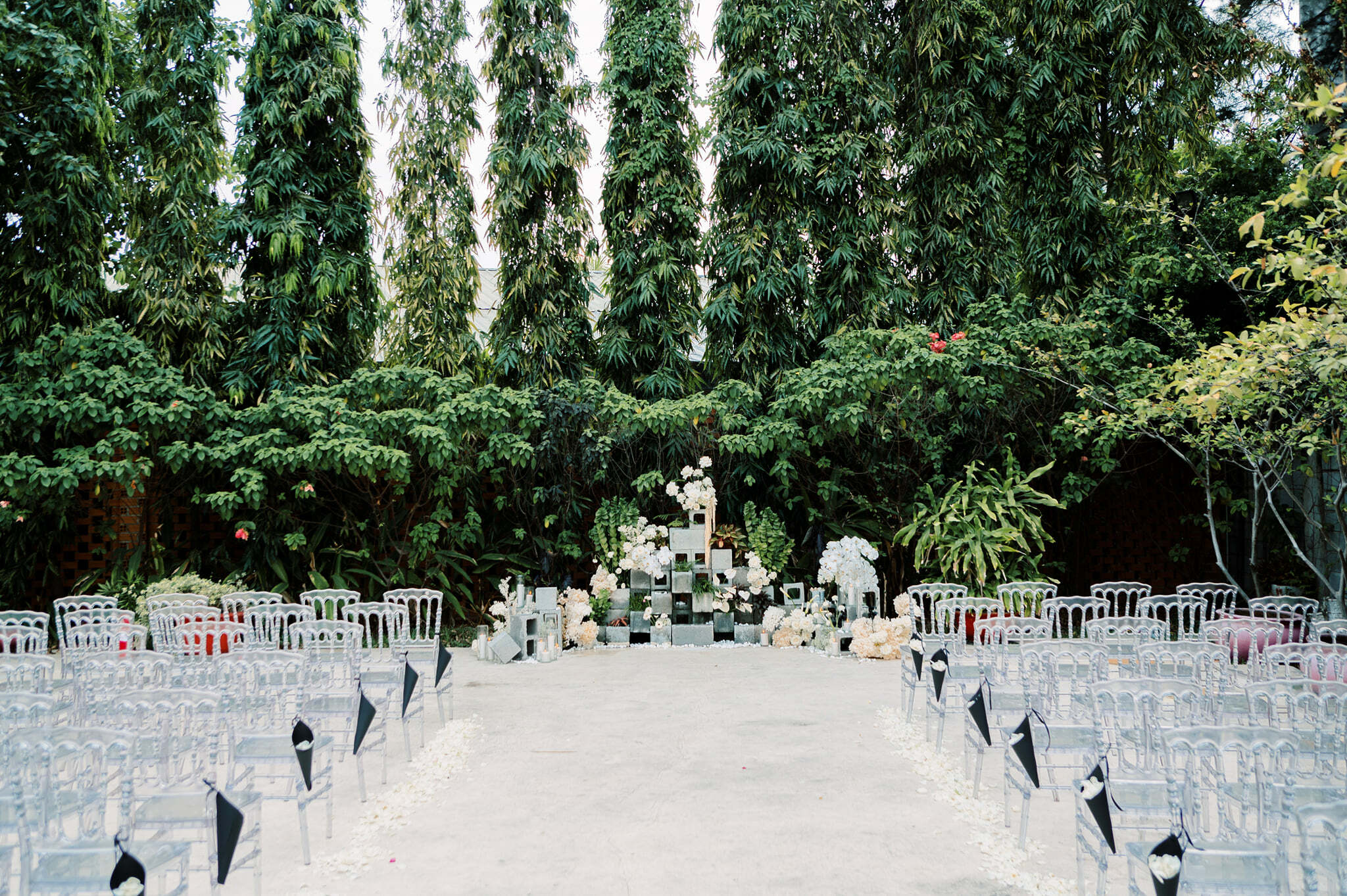 Outdoor wedding in Saigon