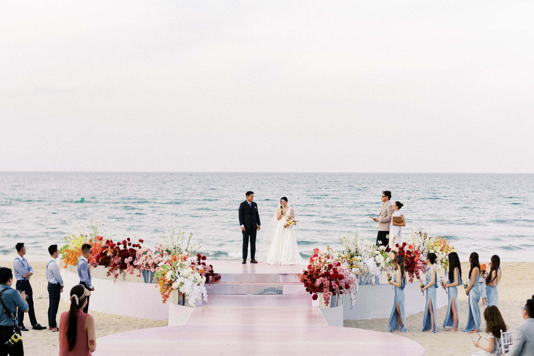 Đám cưới biển của Hương và Phong