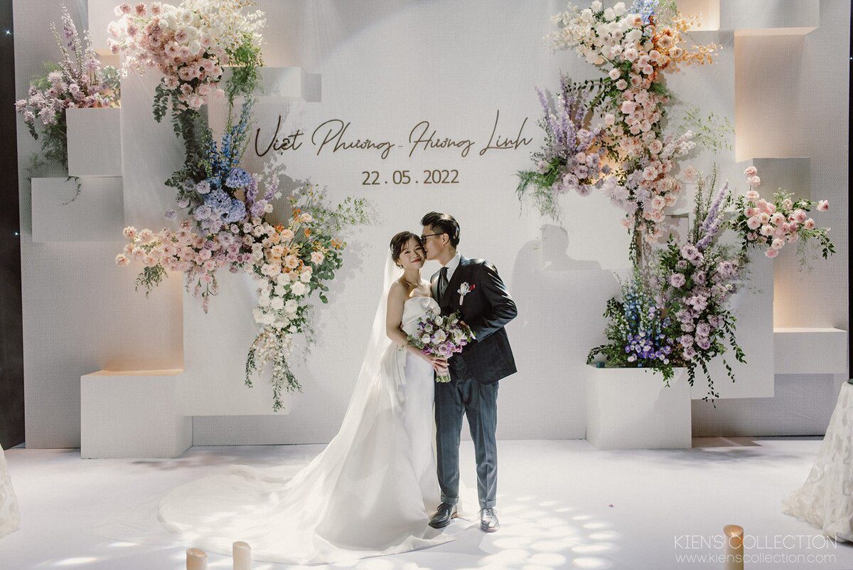 A ballroom wedding in Hanoi