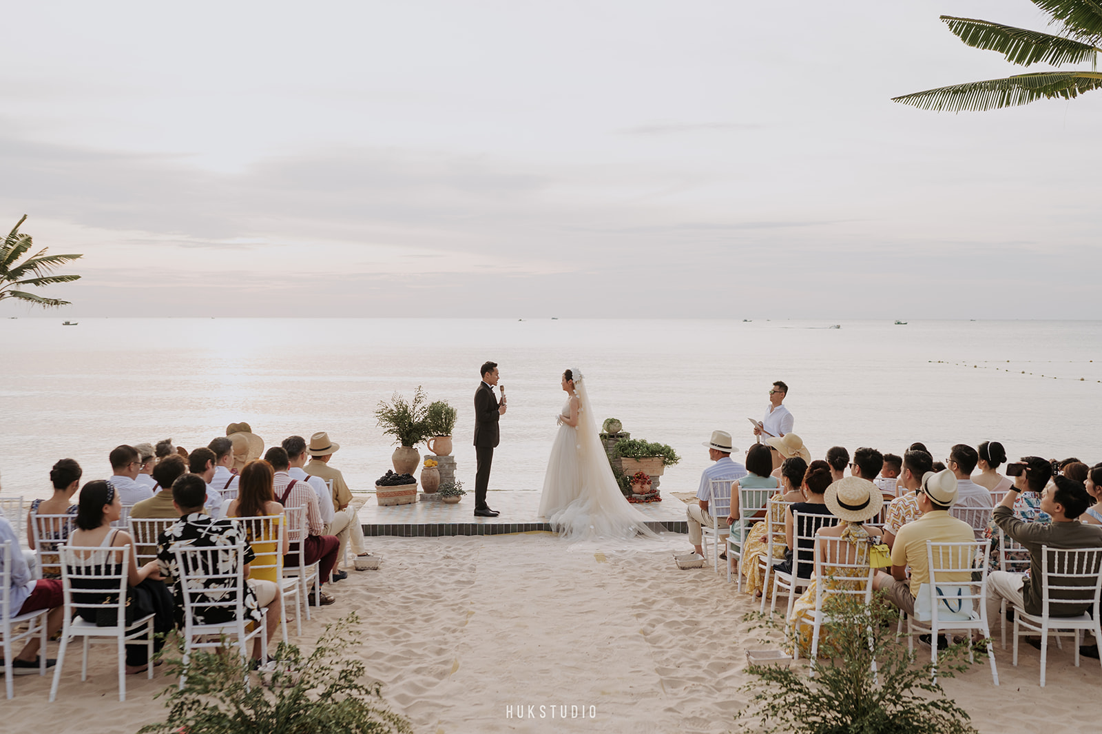 Đám cưới ở Phú Quốc phong cách vintage Địa Trung Hải