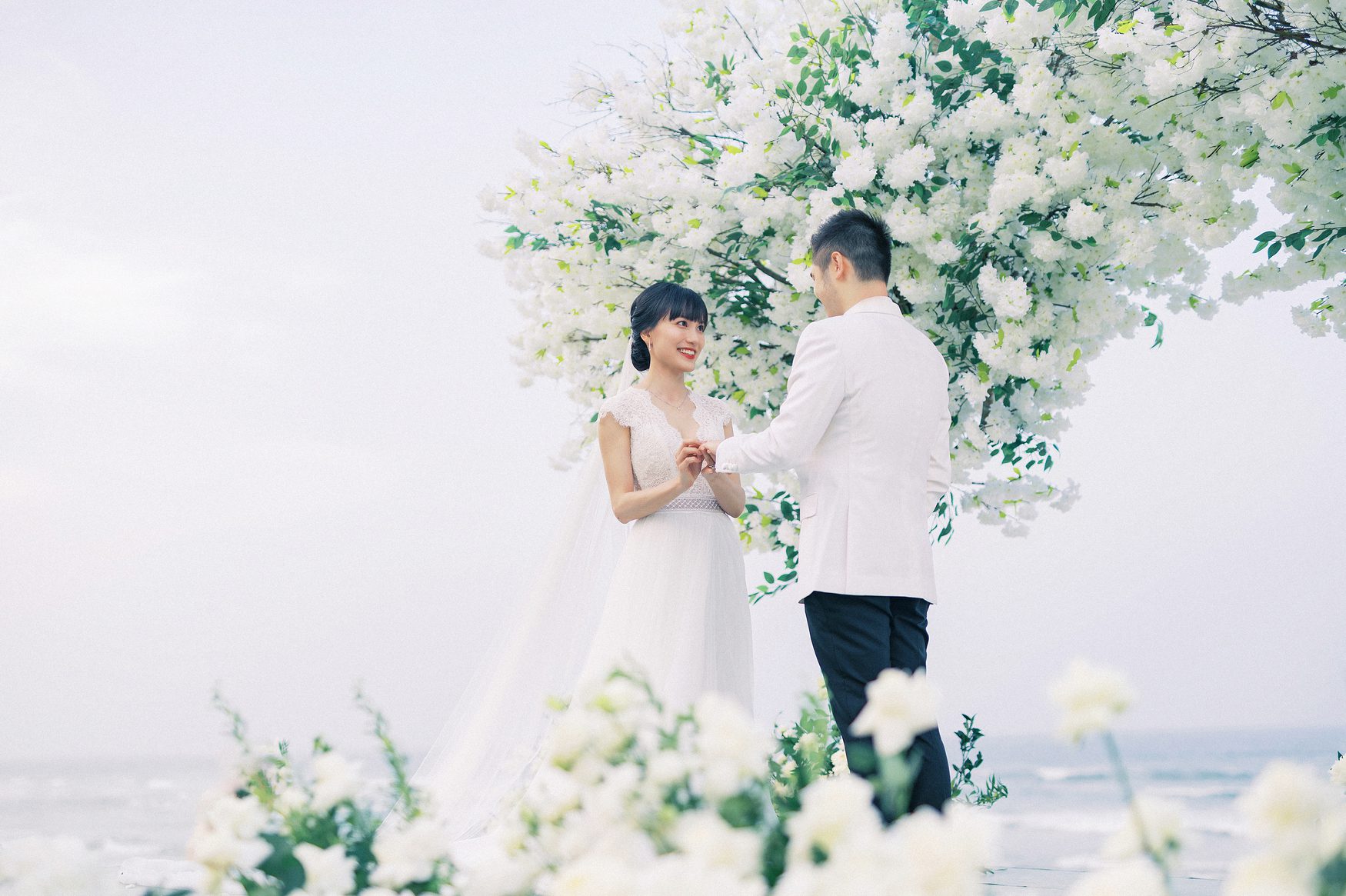 Đám cưới biển lộng lẫy ở Đà Nẵng