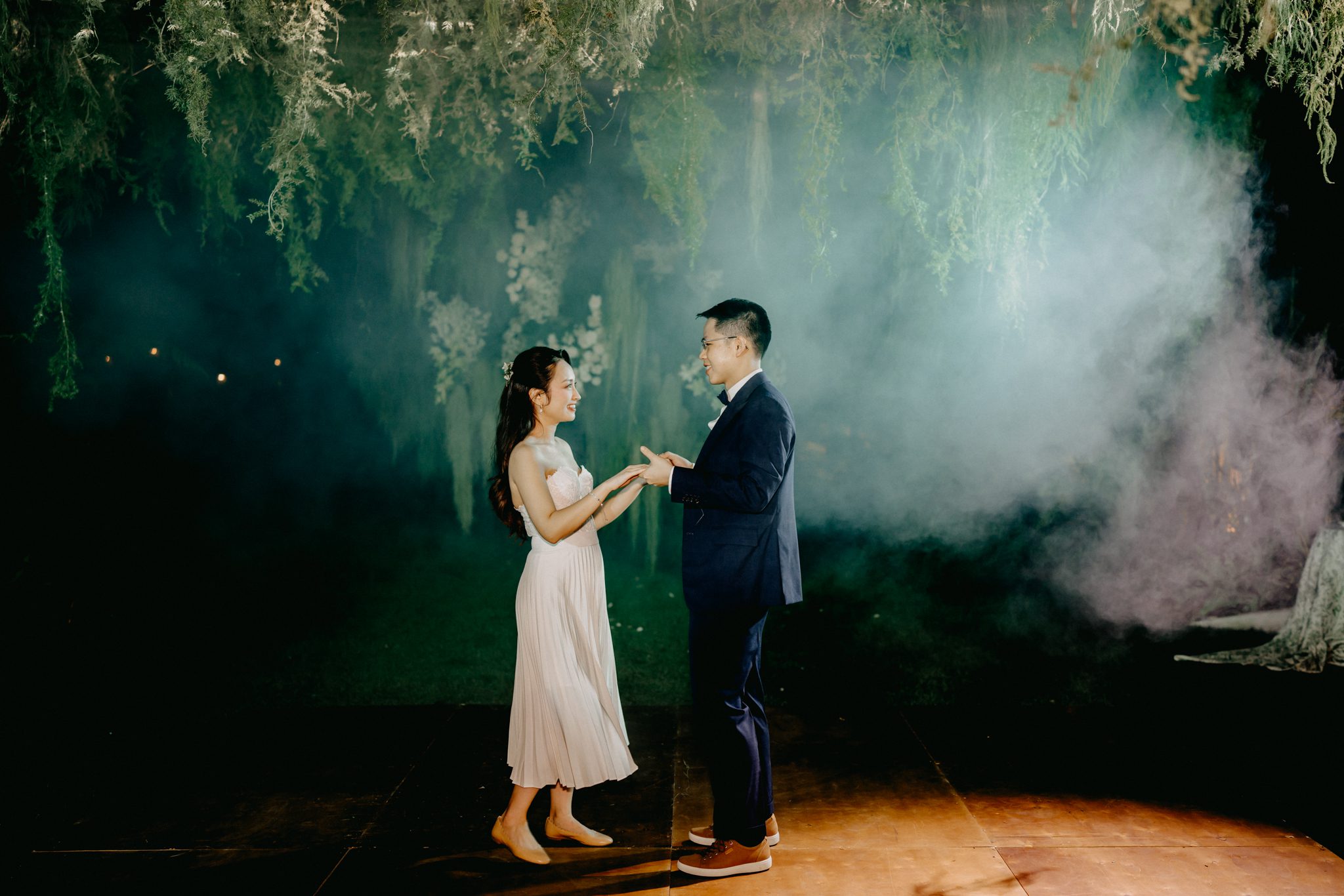 Intimate wedding at An Lam Retreat Saigon Chi VA 0778 - The Planners