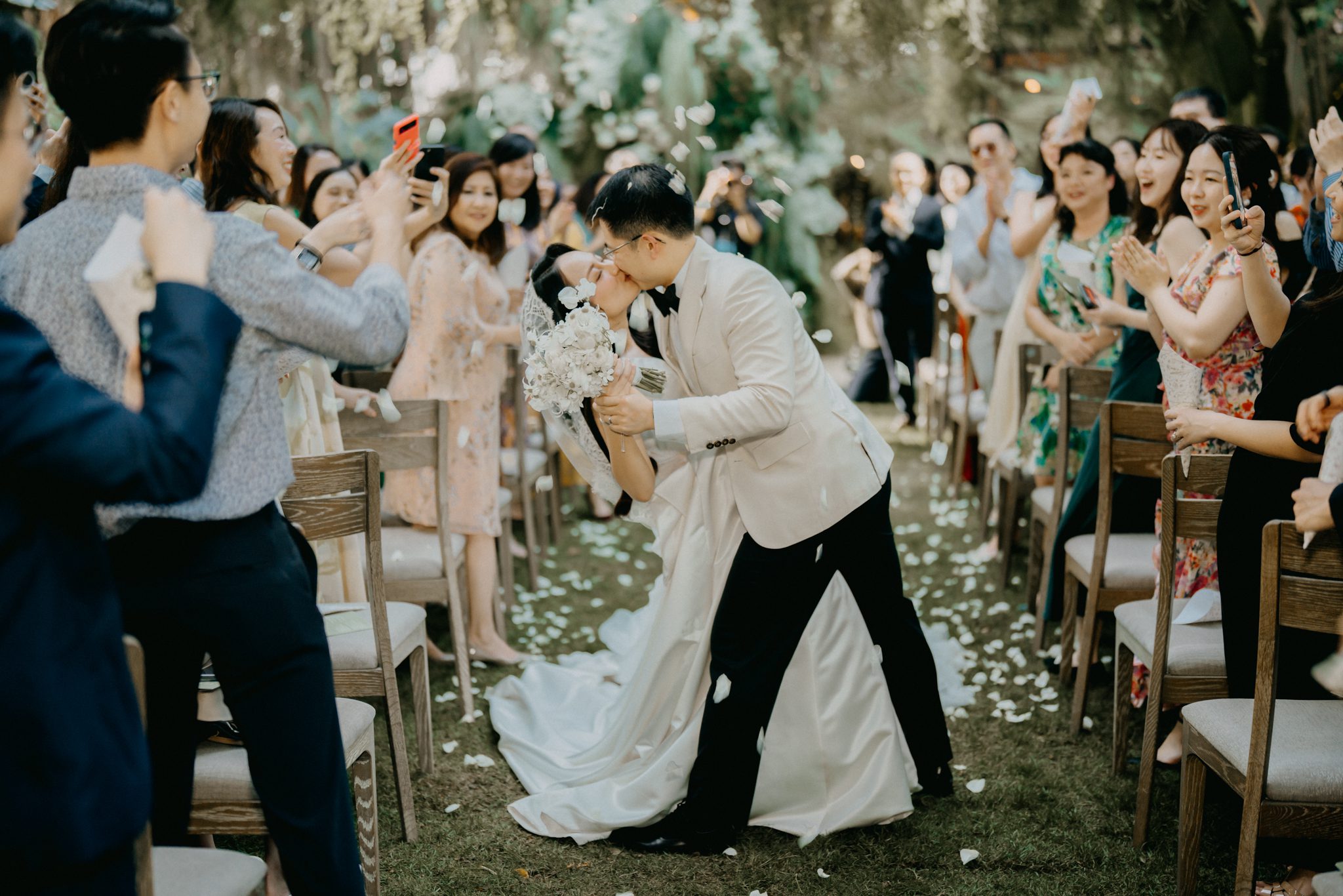 Intimate wedding at An Lam Retreat Saigon Chi VA 9217 - The Planners