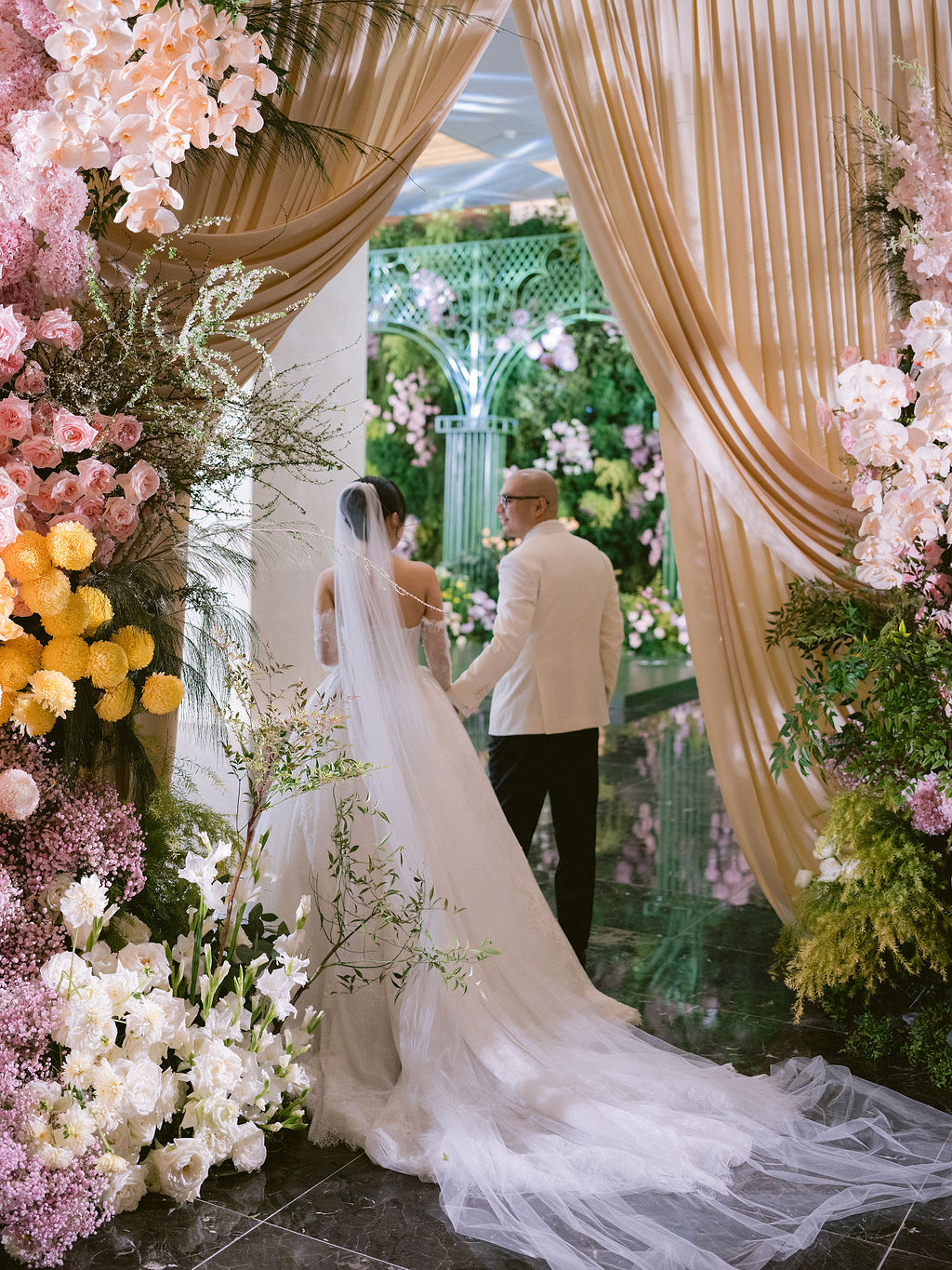 SneakpeekWeddingAT 514 - The Planners