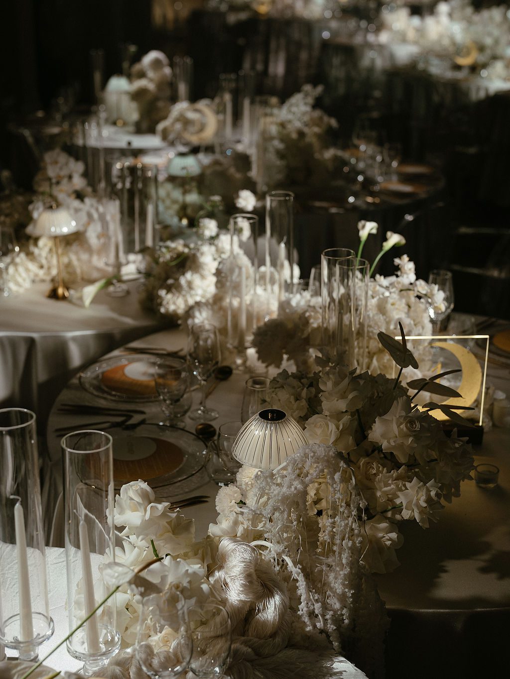 SneakpeekWeddingLH 289 - The Planners