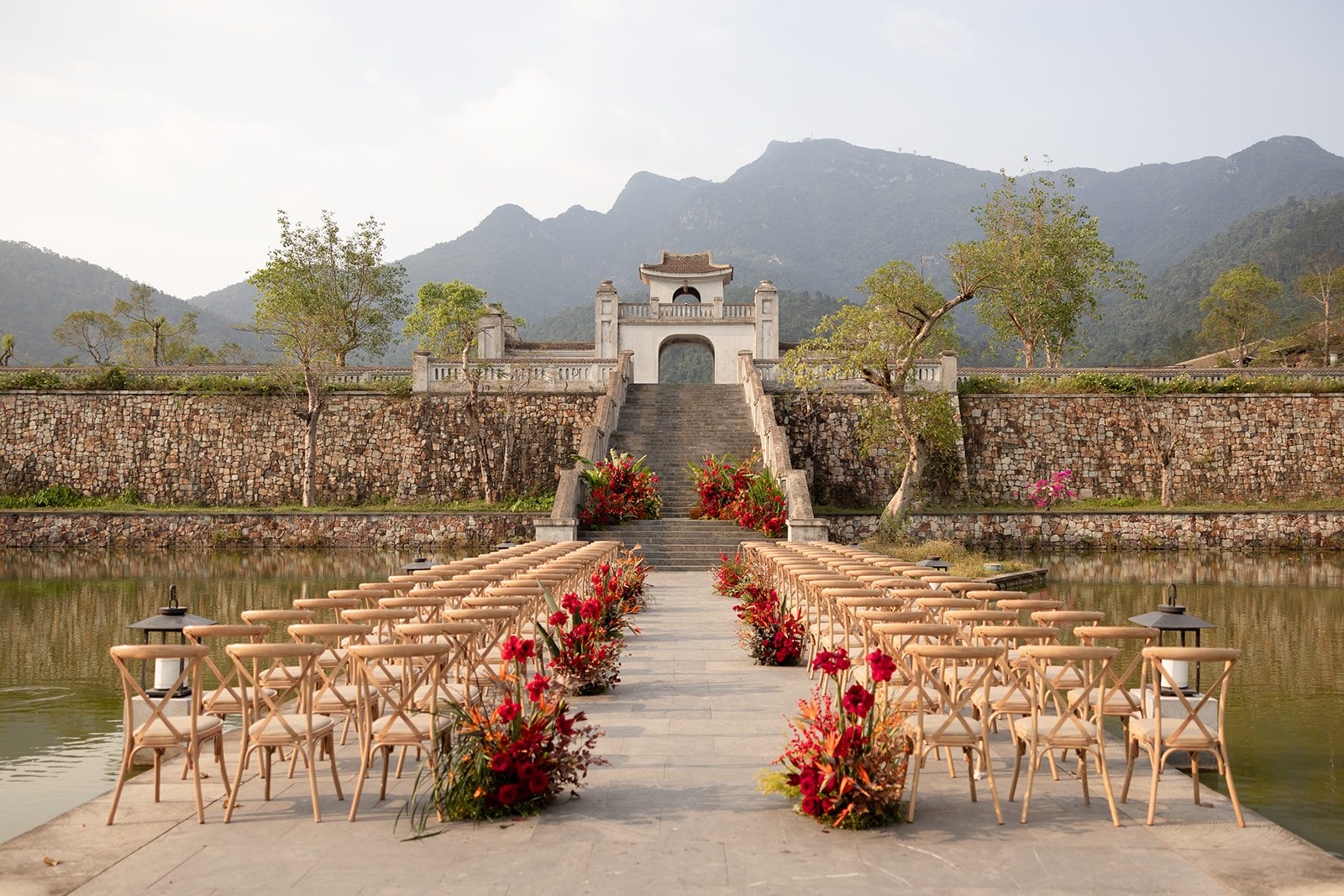 A vibrant wedding in Yen Tu, Vietnam