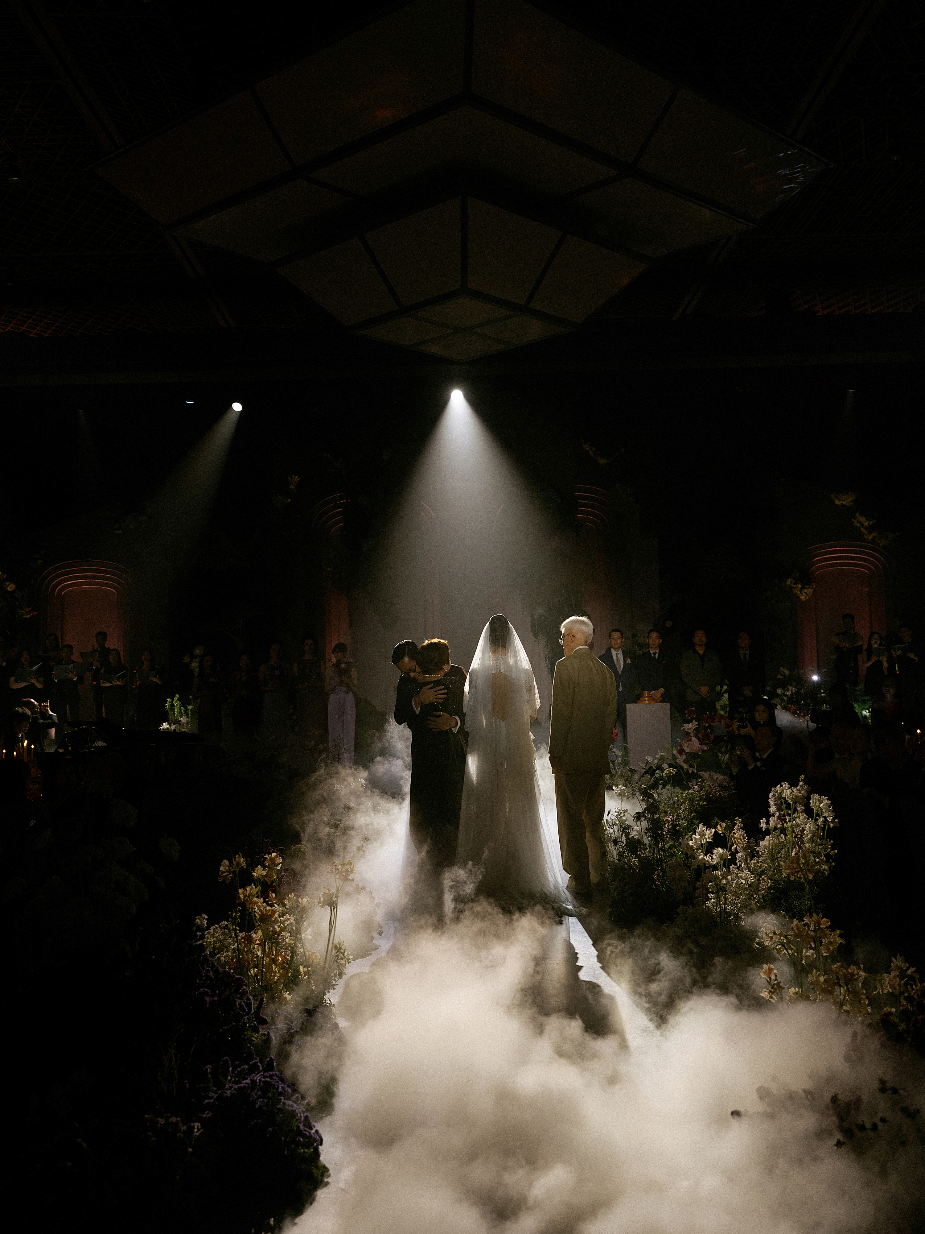 Sneakpeek Wedding CH 464 - The Planners