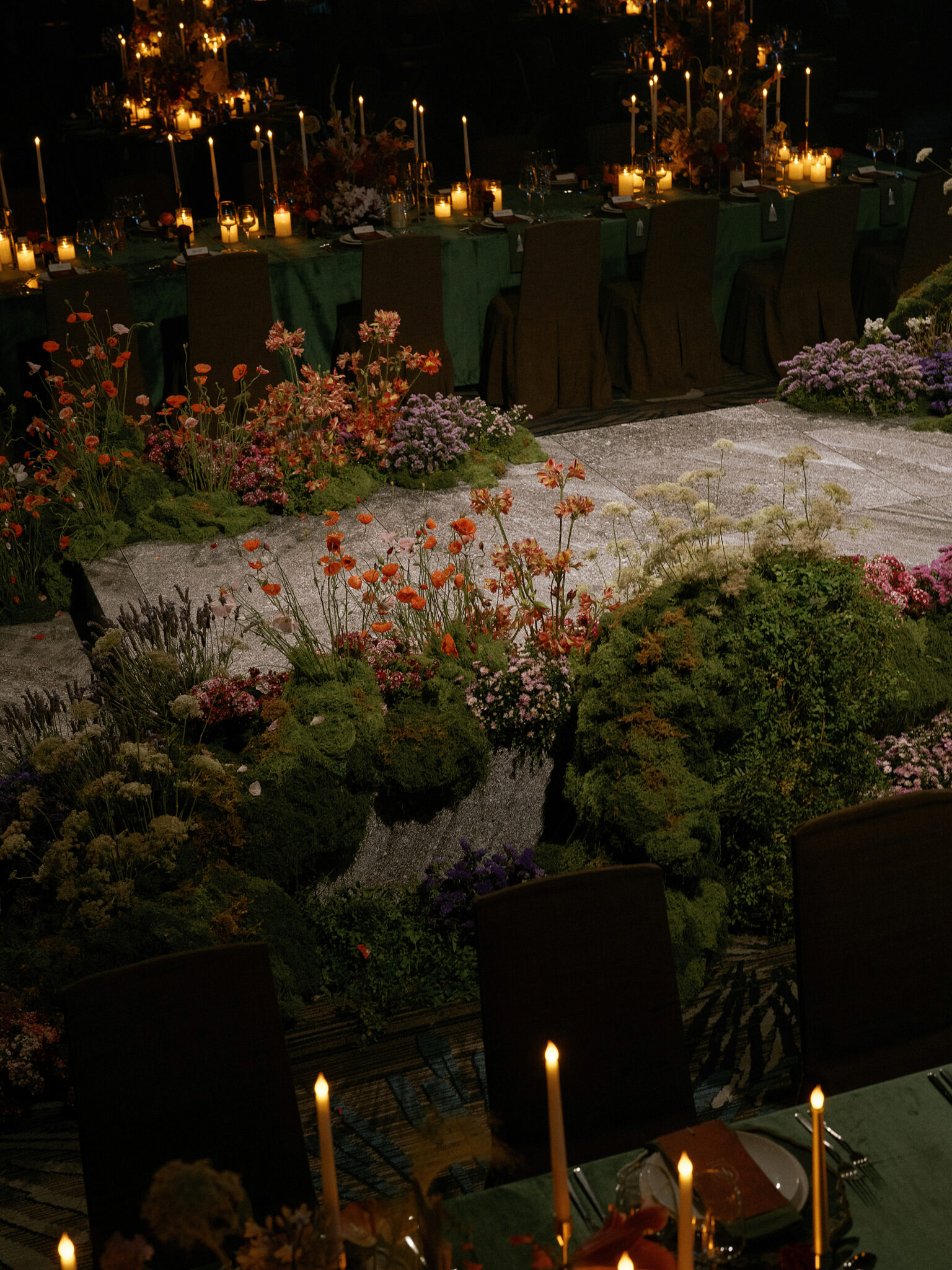 SneakpeekWeddingCH385 - The Planners
