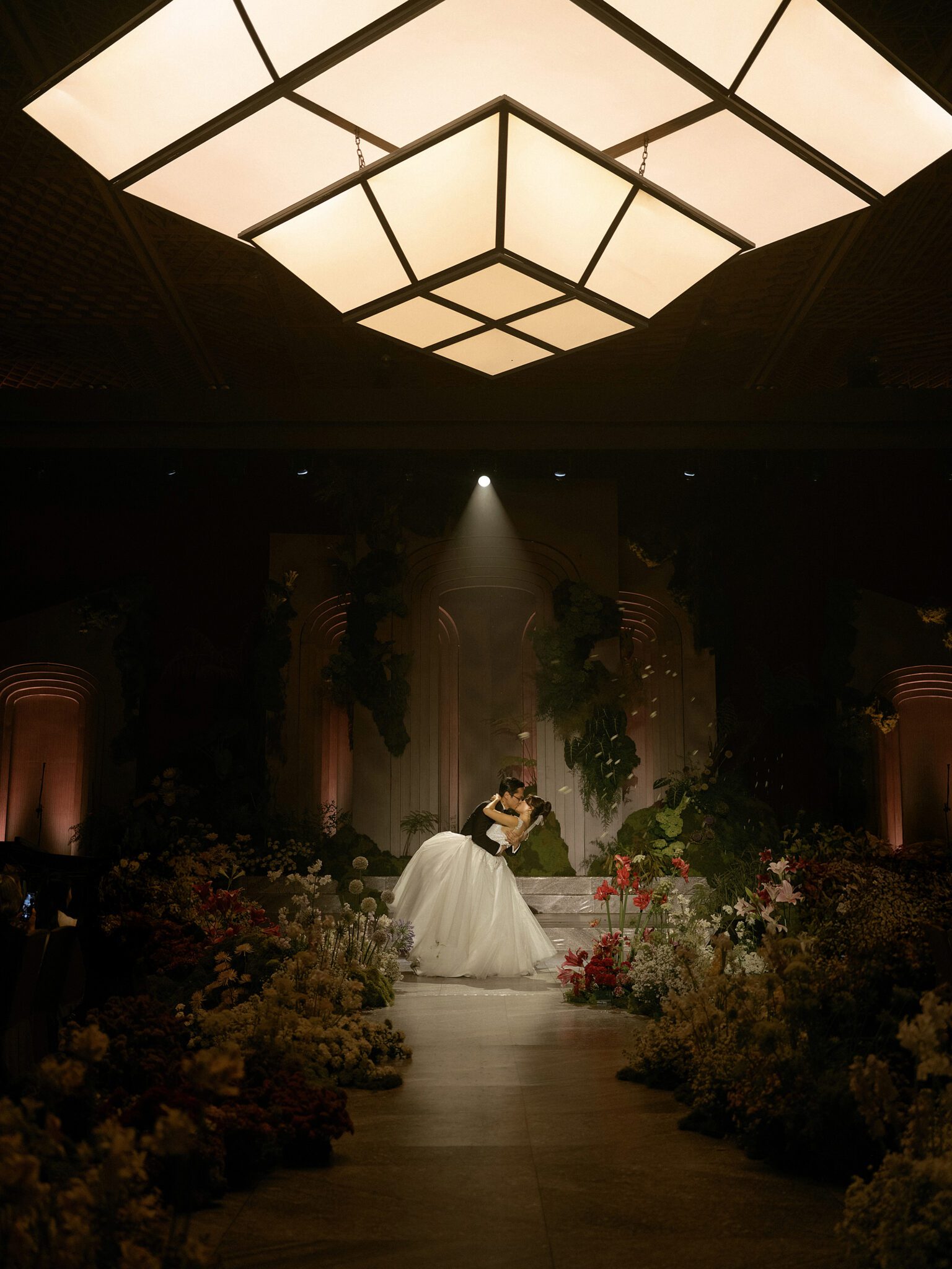 SneakpeekWeddingCH670 - The Planners