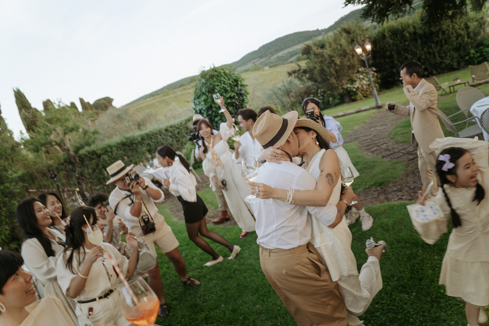 underbelovedSun14 6D4A7470 - The Planners