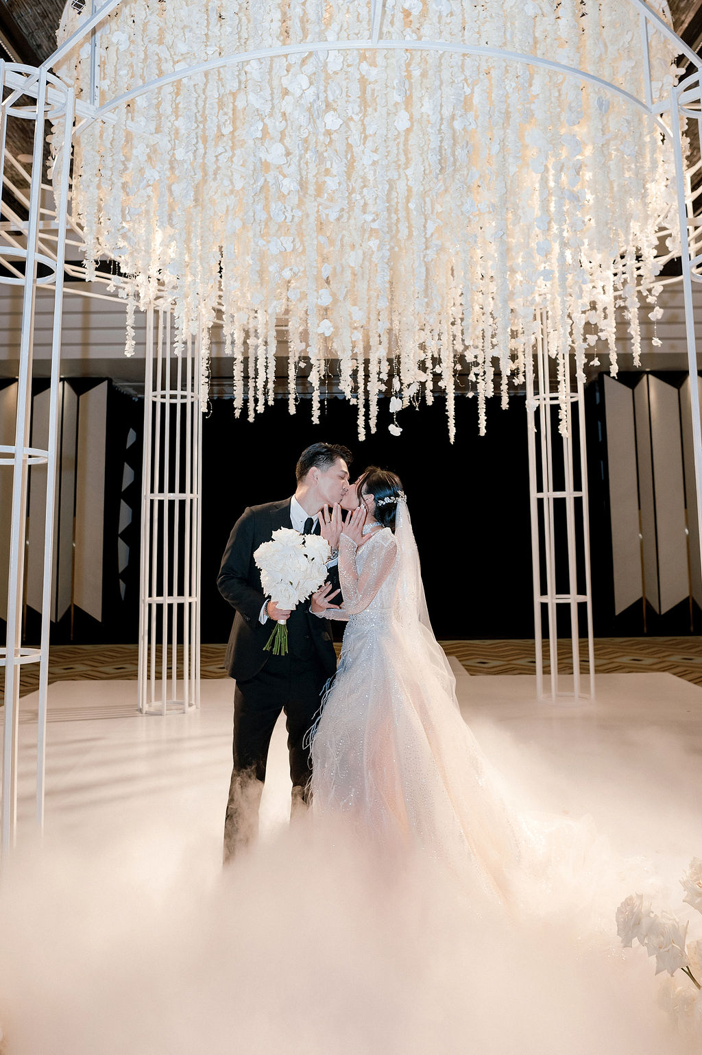 SneakpeekWeddingC S 155 - The Planners