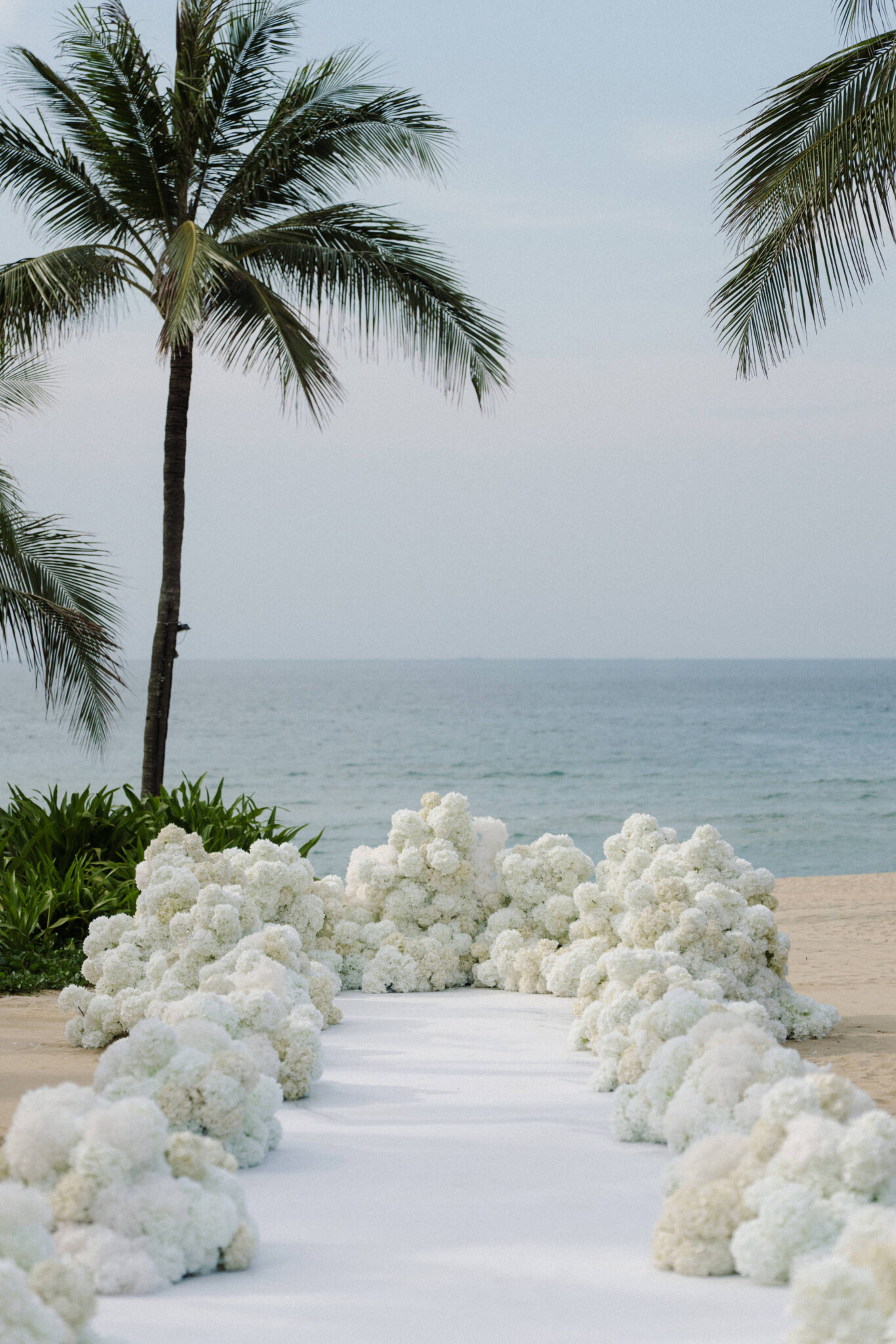 A beach wedding in Danang