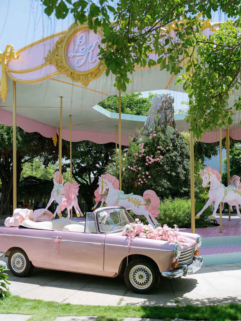 SneakpeekWeddingLK445 - The Planners