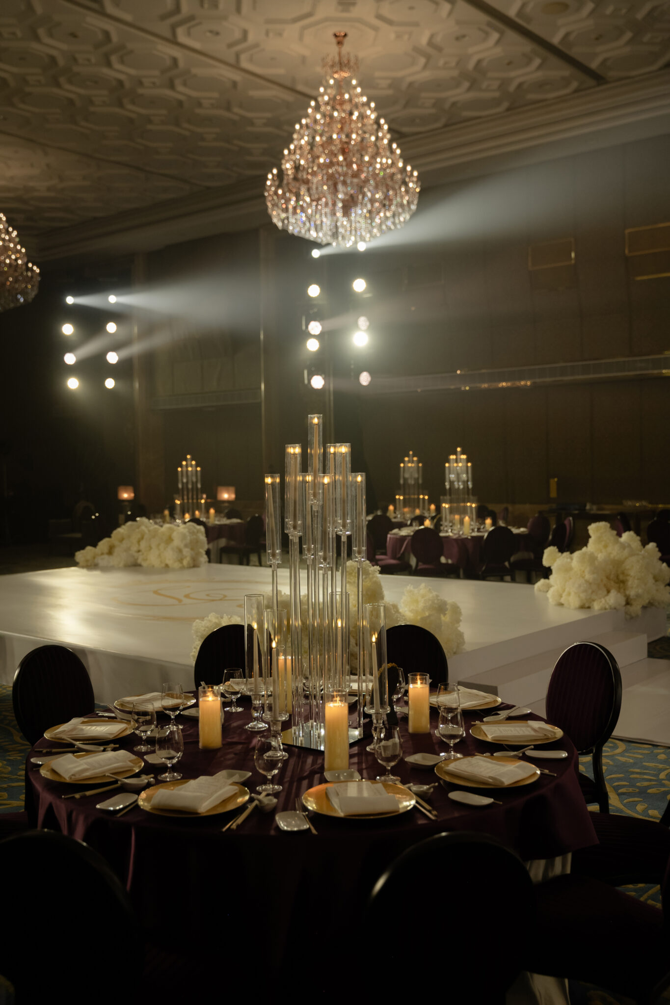 Sneakpeek StellaDevin WeddinginSaigon ThienTongPhotography 013013 KNP 7621 - The Planners