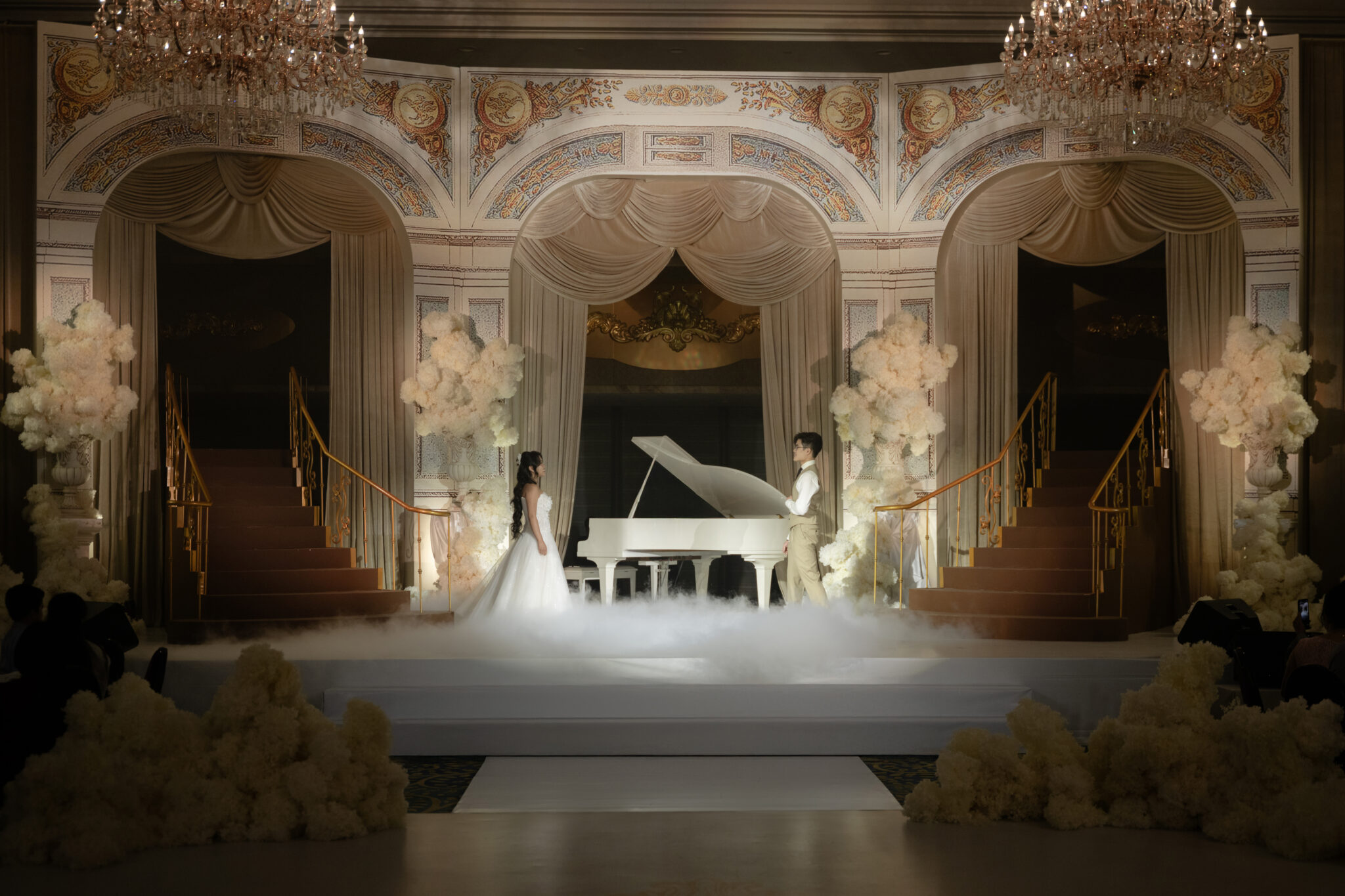 Sneakpeek StellaDevin WeddinginSaigon ThienTongPhotography 062062 TT1 6221 - The Planners